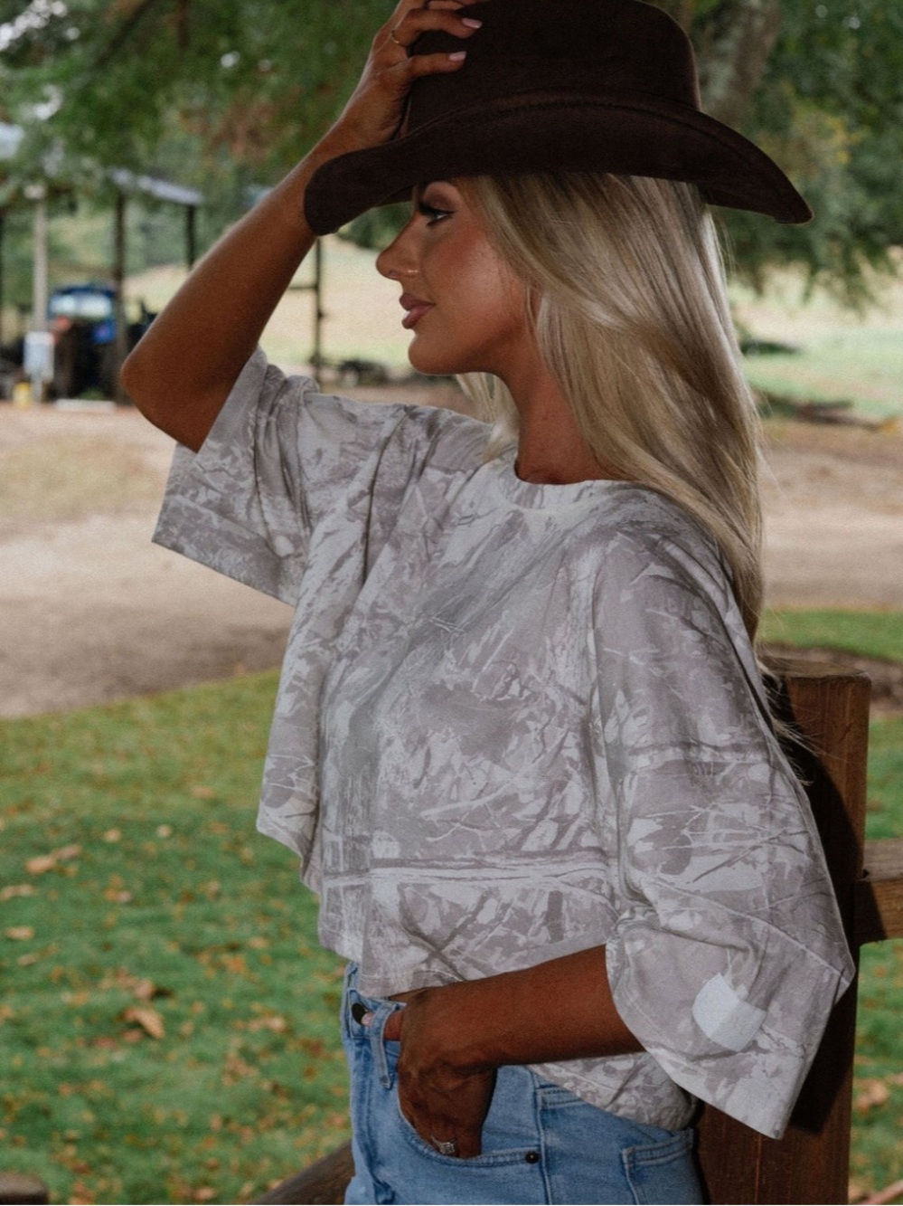 Grove The Brand Camo Patterned Cropped Top